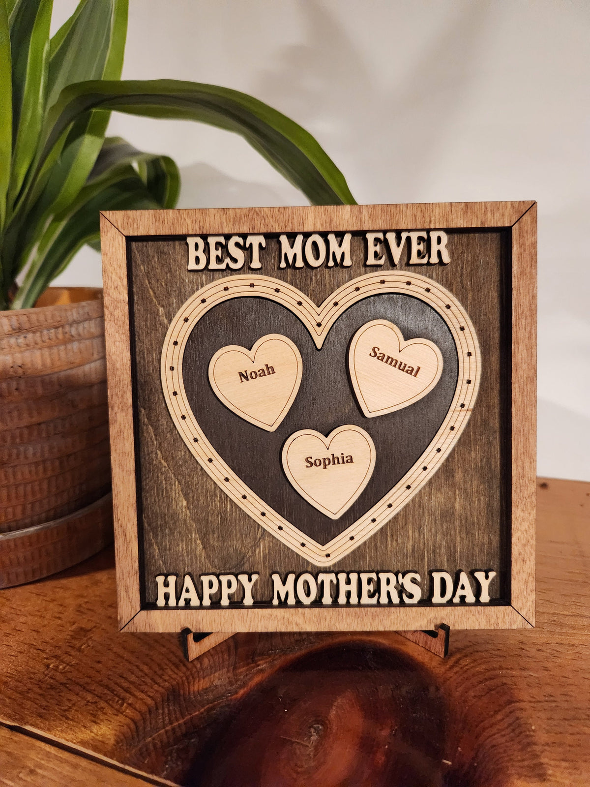 Family Heart Sign - Mother's Day - Grandma - Grandchildren - Wooden Sign perfect for Mothers Day